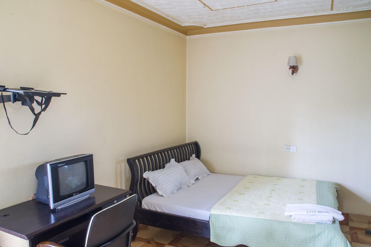 Rays Hotel Mbarara Esterno foto