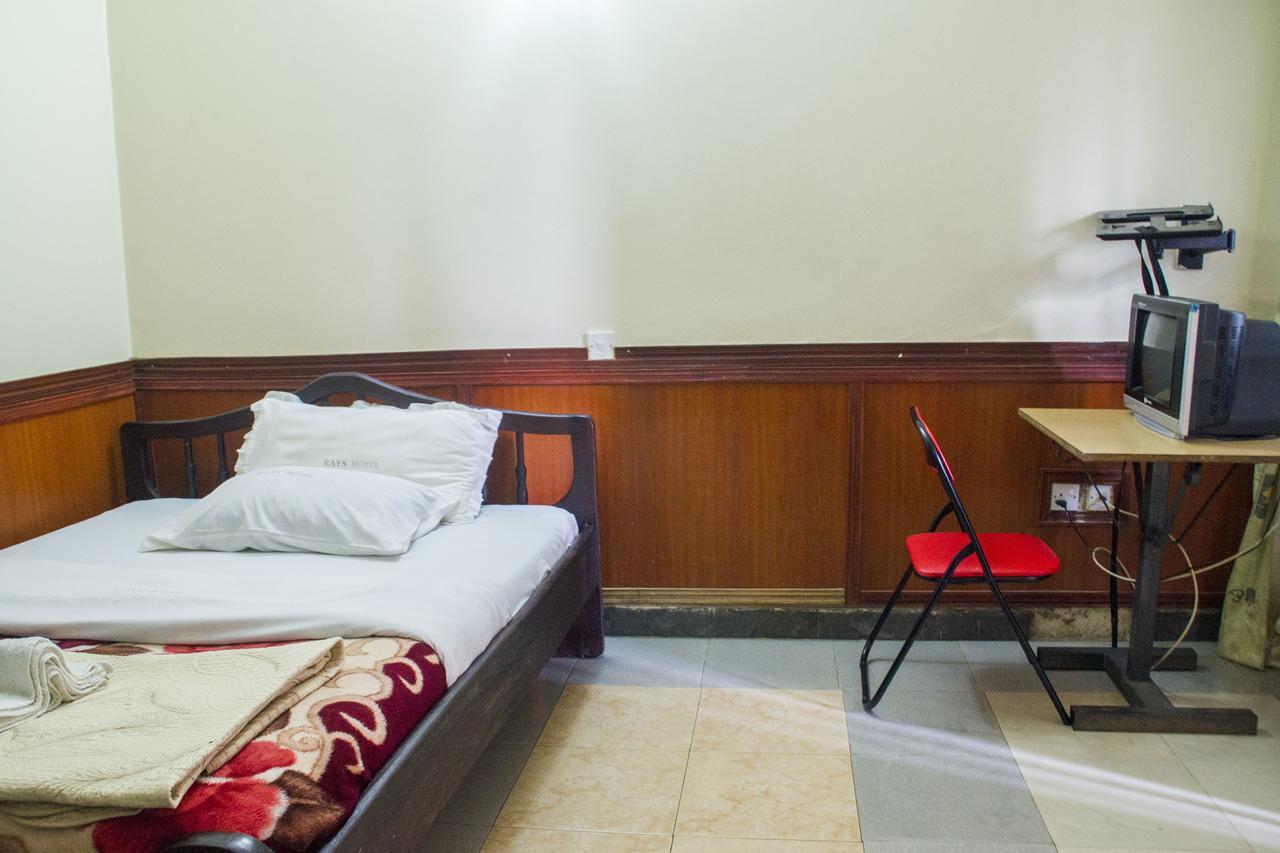 Rays Hotel Mbarara Esterno foto